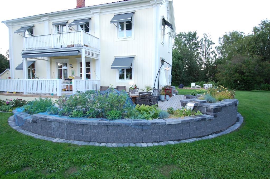 Brunnsgarden Bed & Breakfast Skelleftea Ngoại thất bức ảnh